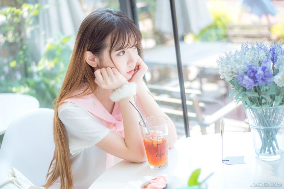 人生有一道难题，那就是如何使一寸光阴等于一寸生命。——佚名